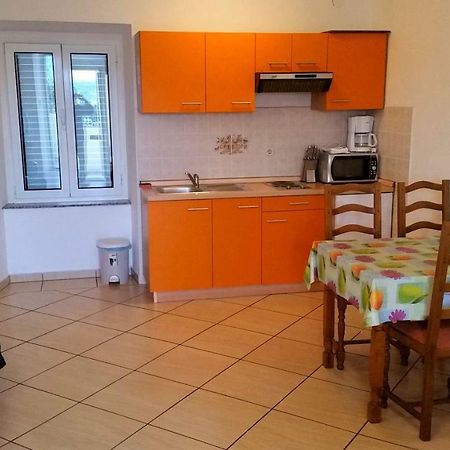 Obala Apartment & Studios Malinska Kültér fotó